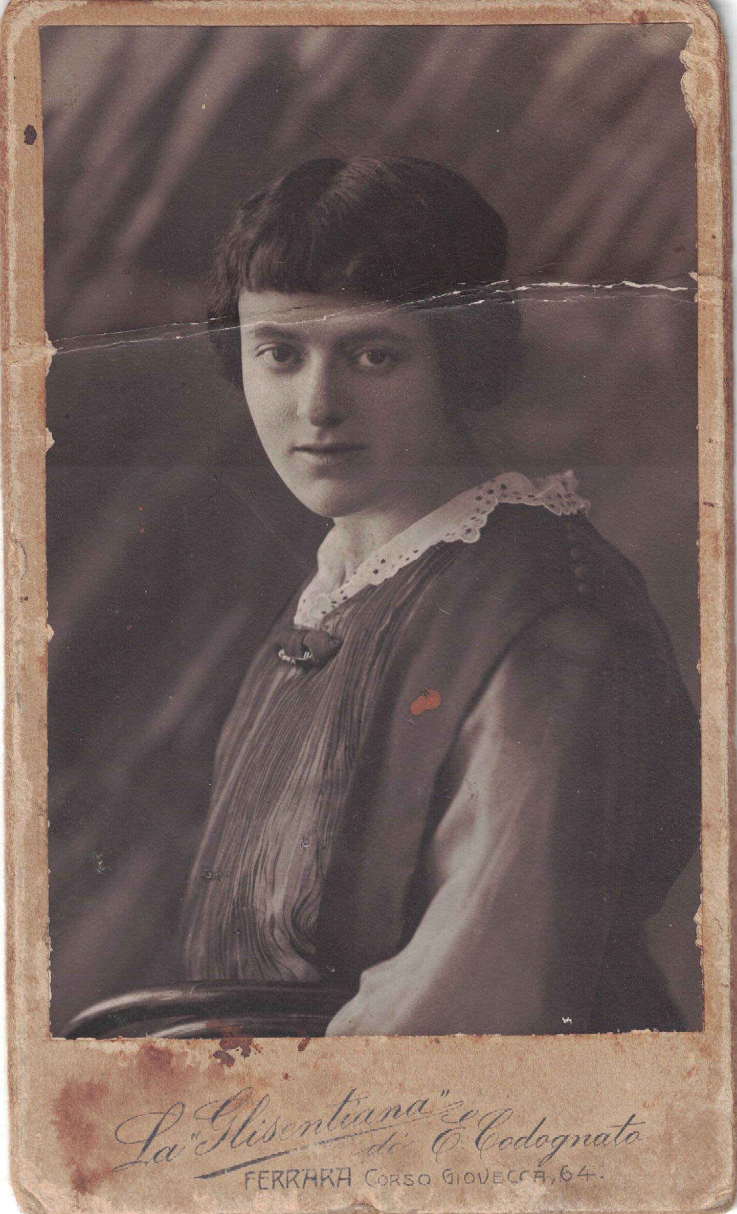 Fotografia di famiglia · identificazione da verificare