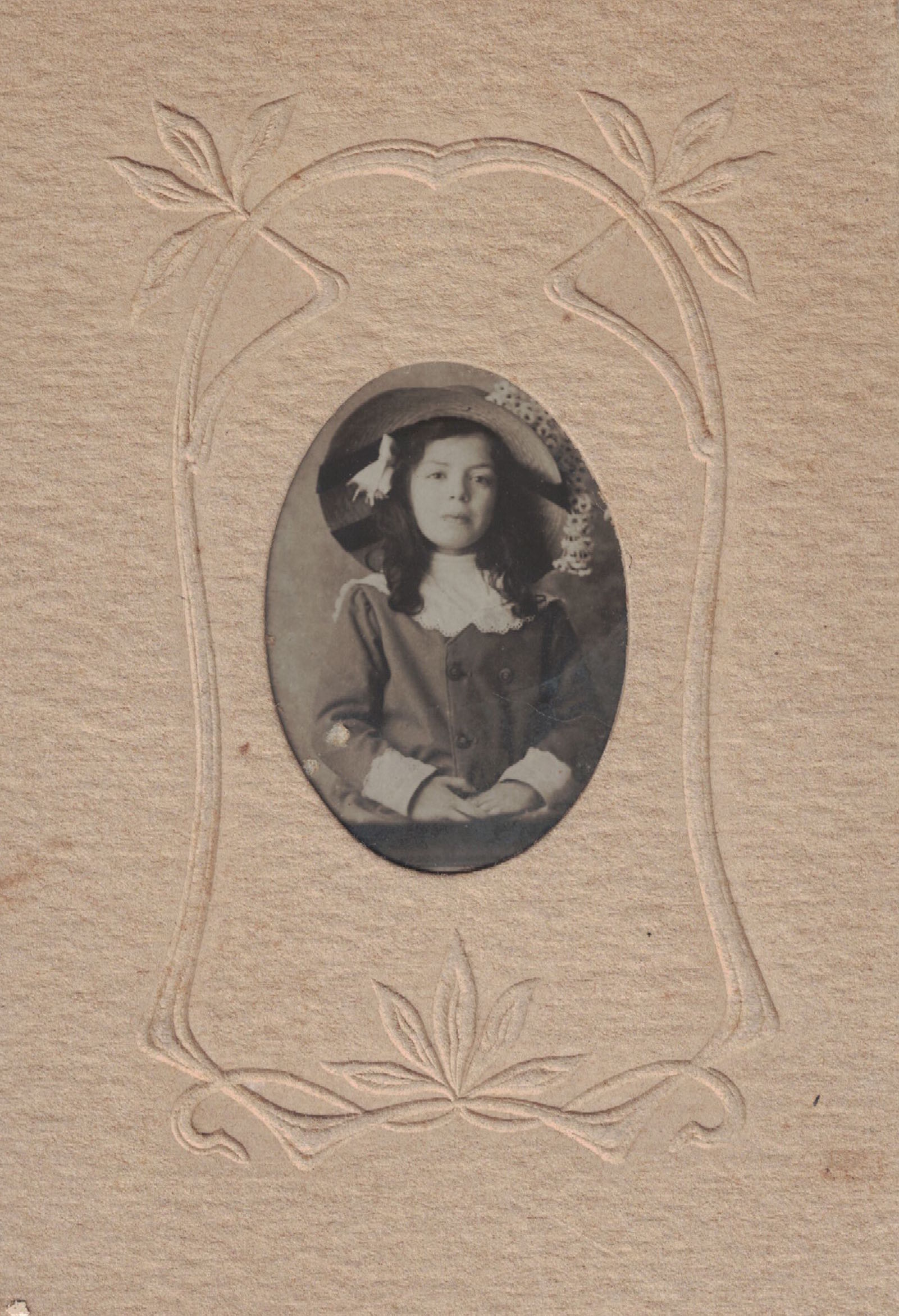 Forse Laura Bassani bambina