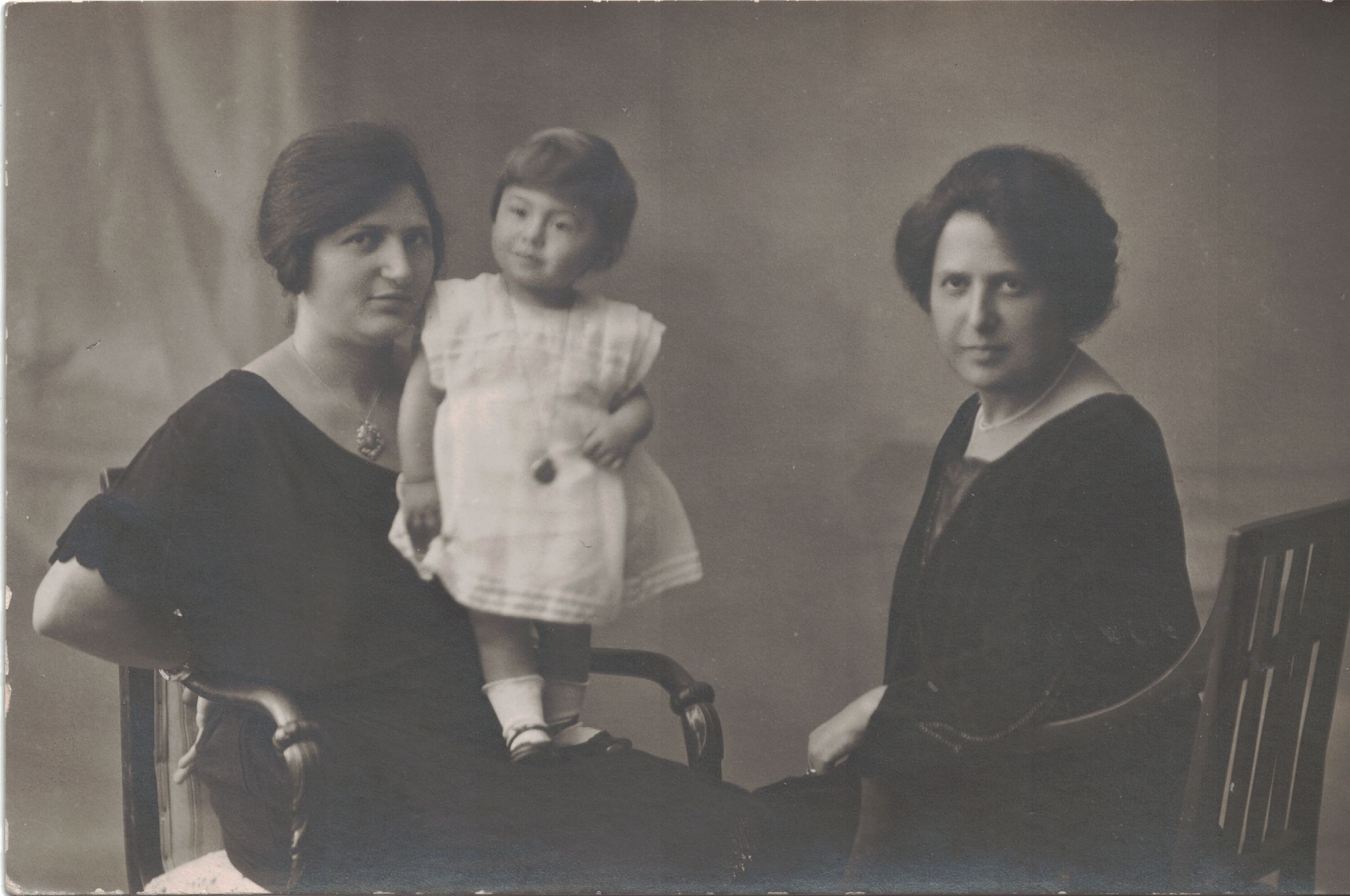 Rina Lampronti, Marcella Bassani, Alba Polacco